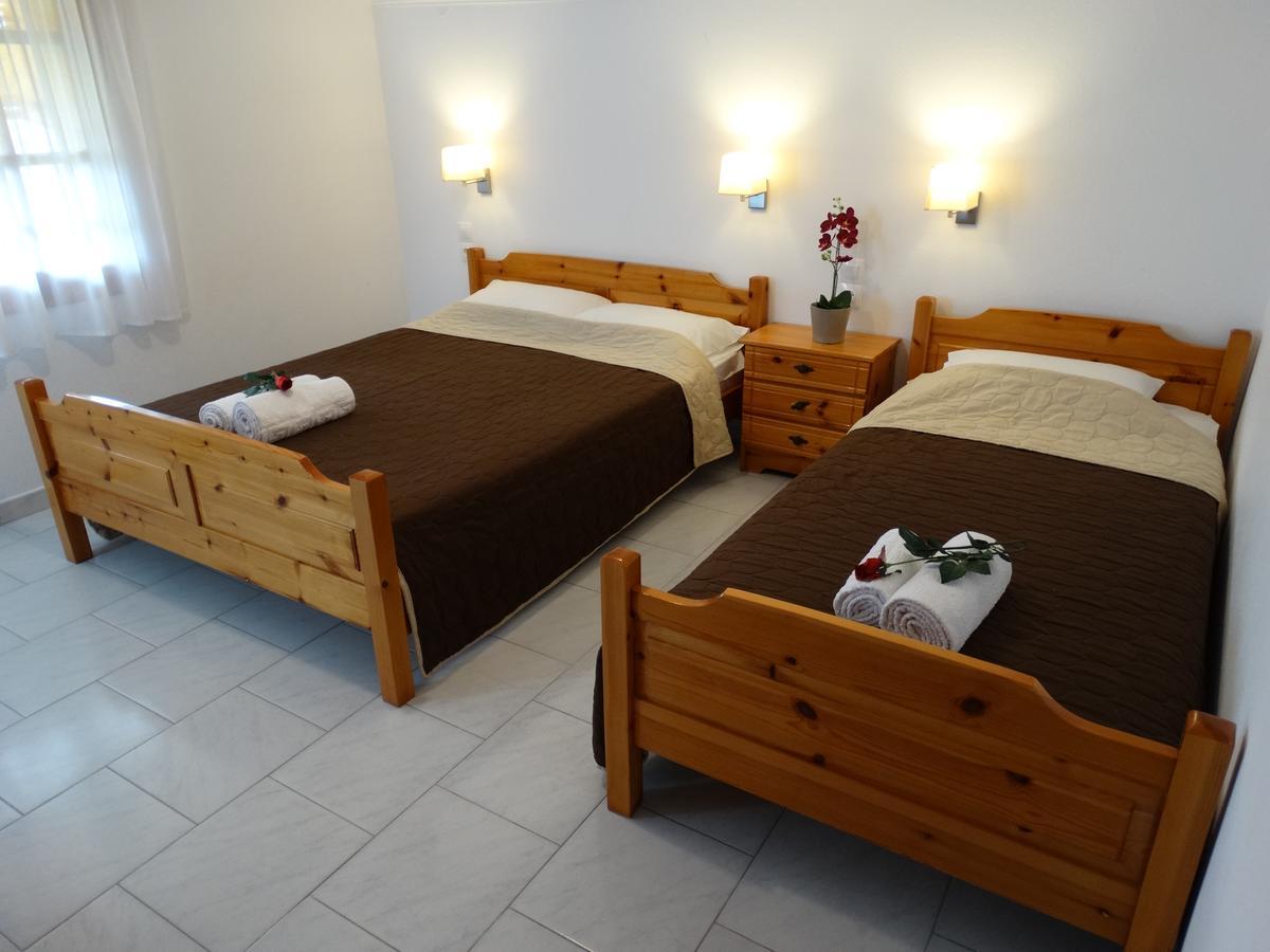 Christakos Apartments Vrasná Kültér fotó