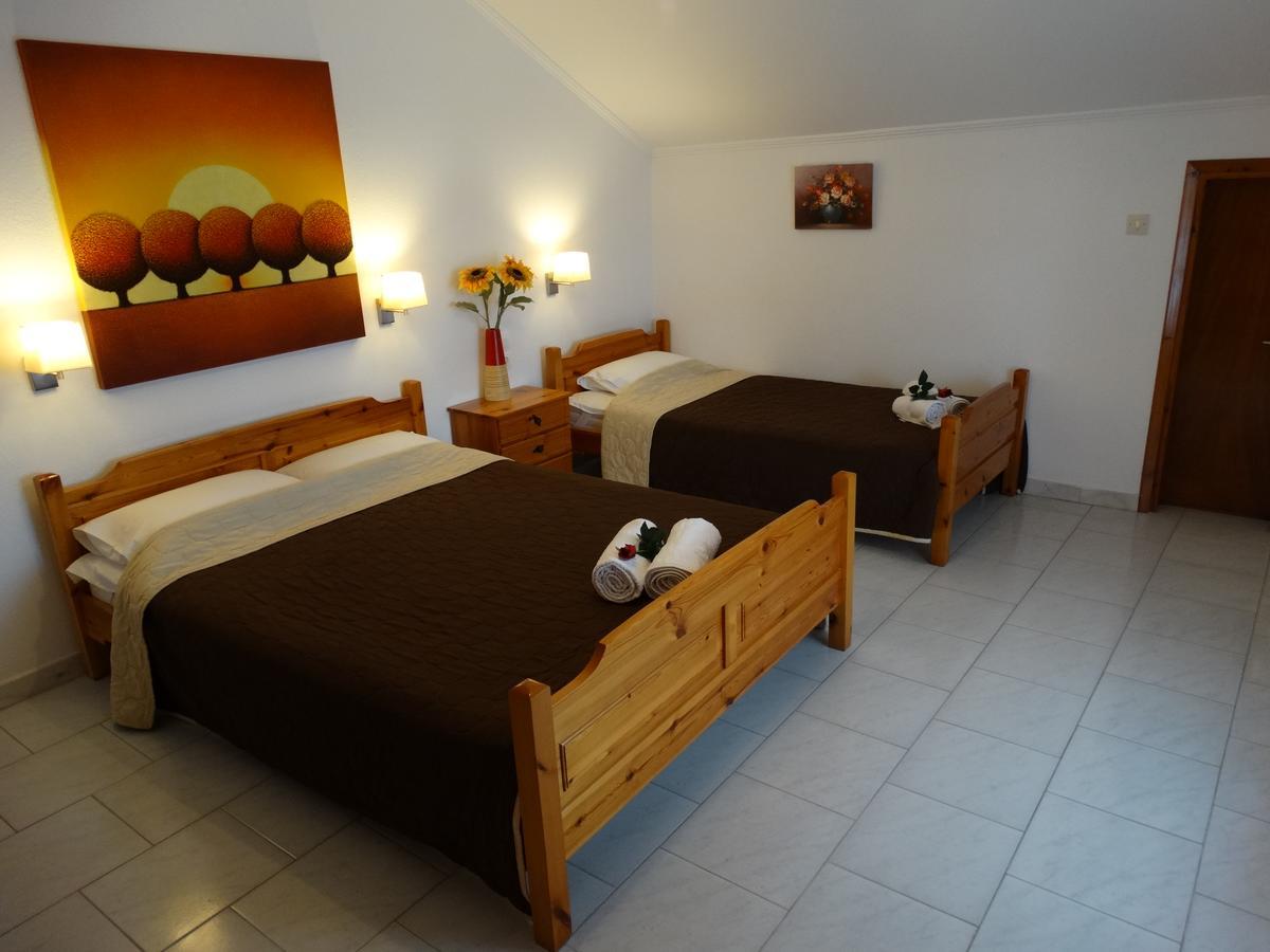 Christakos Apartments Vrasná Kültér fotó
