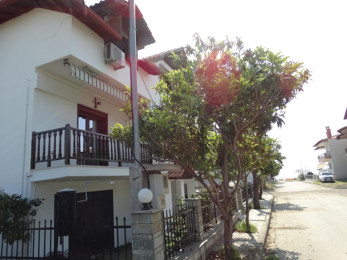 Christakos Apartments Vrasná Kültér fotó