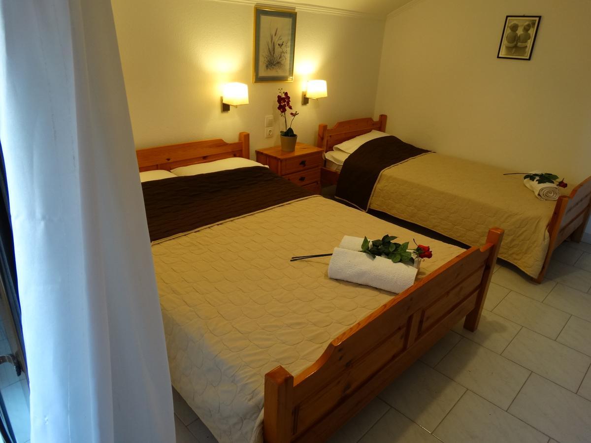 Christakos Apartments Vrasná Kültér fotó